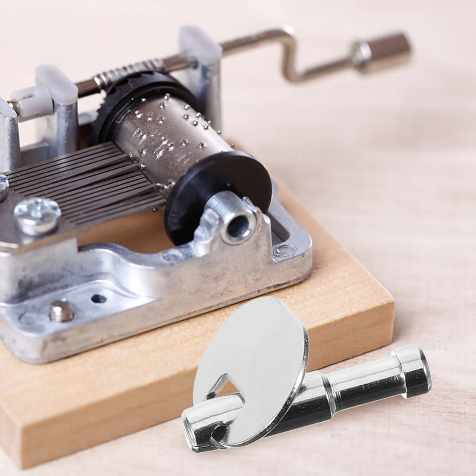5pcs Music Box Handle Keys Round Metal Replacement DIY Repair Compatible Standard Movements Winder Parts Accessories Musical
5pcs Music Box Handle Keys Round Metal Replacement DIY Repair Compatible Standard Movements Winder Parts Accessories Musical