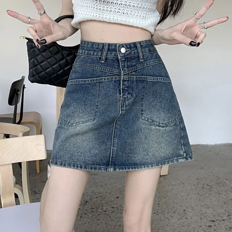 Summer High Waist Short Denim Skirts for Women Streetwear Pocket A Line Mini Skirt Woman Korean Chic Loose Jeans Skirt Female
Summer High Waist Short Denim Skirts for Women Streetwear Pocket A Line Mini Skirt Woman Korean Chic Loose Jeans Skirt Female