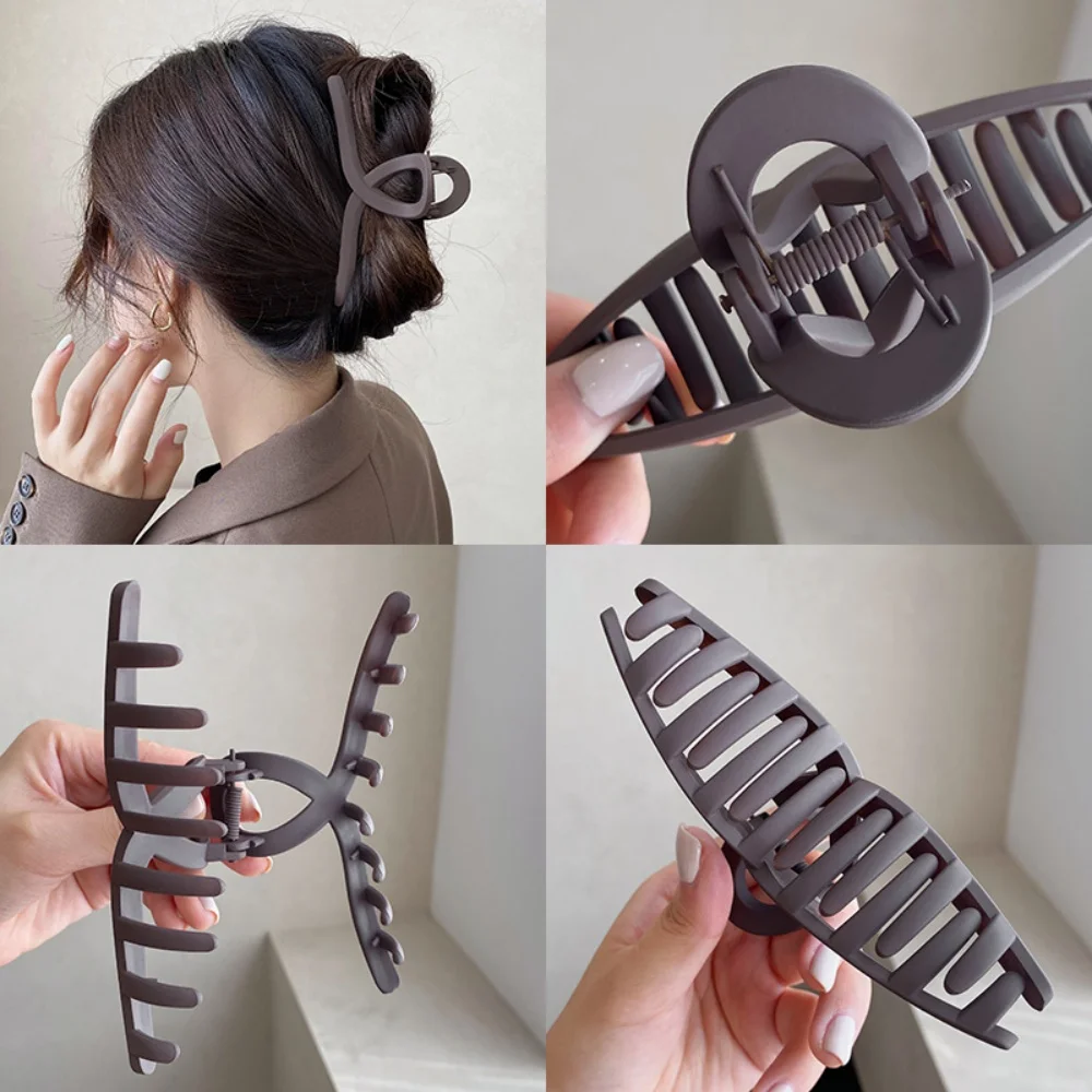 2/4Pcs Women Hair Claw Clip Cross Matte Hairpin Fashion Hairgrips Large Hair Claw Crab Clips Girls Korean Hair Accessories
2/4Pcs Women Hair Claw Clip Cross Matte Hairpin Fashion Hairgrips Large Hair Claw Crab Clips Girls Korean Hair Accessories
