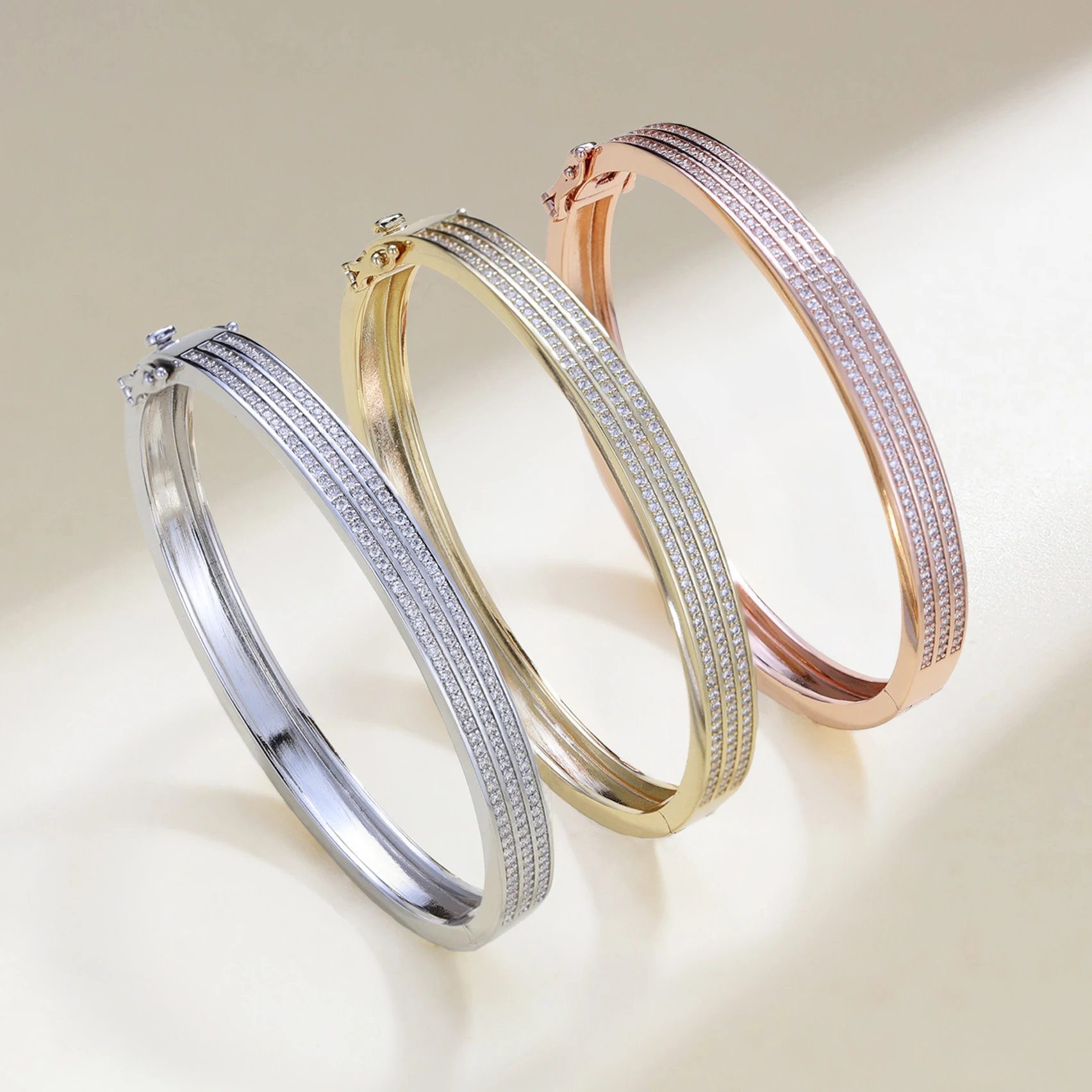 Three Row Paved Band Bangles Embellished with Swarovski Crystals Quality Brass with Gold Plated Fashion Jewelry for Women 2026
Three Row Paved Band Bangles Embellished with Swarovski Crystals Quality Brass with Gold Plated Fashion Jewelry for Women 2026