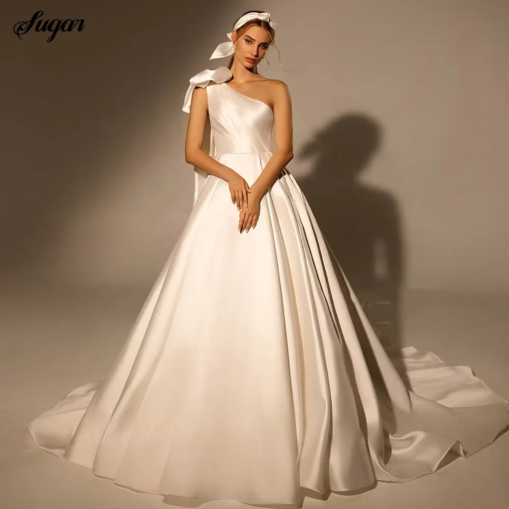 Wedding Dress 2024 Simple One Shoulder Satin Bow A-Line customized Bridal Gown Princess For Women Plus Size Vestido De Novia
Wedding Dress 2024 Simple One Shoulder Satin Bow A-Line customized Bridal Gown Princess For Women Plus Size Vestido De Novia