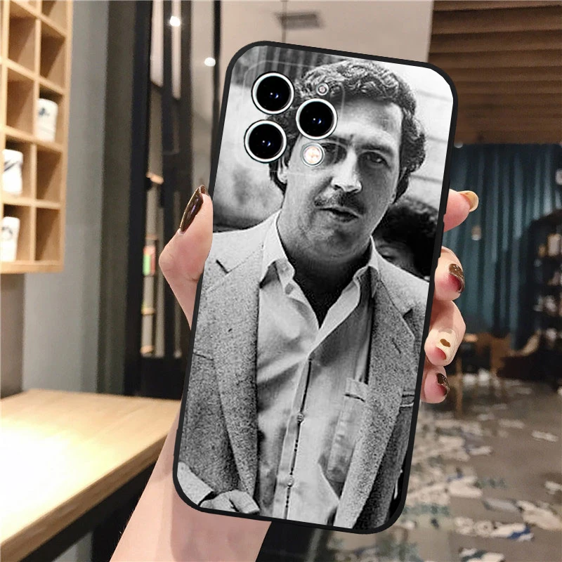 Pablo Escobar Phone Case For iphone 17 Pro Air 17ProMax 16 15 14 13 Pro Max 16 15 14 13 Pro 15Plus
Pablo Escobar Phone Case For iphone 17 Pro Air 17ProMax 16 15 14 13 Pro Max 16 15 14 13 Pro 15Plus
