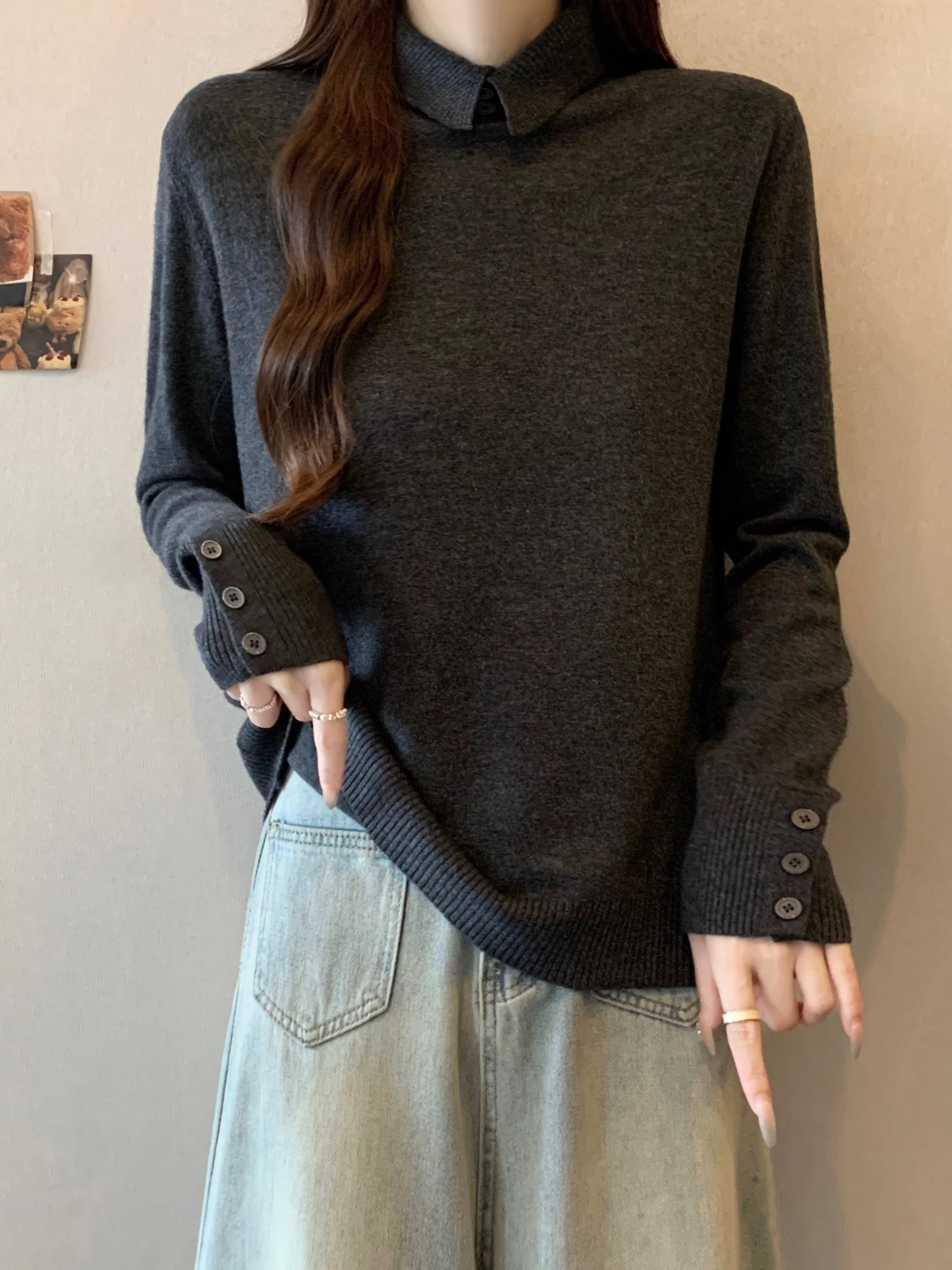 plus Size Women's Knitted Sweater Button up Stand Collar Base irt Inner Wear Top High Waist Straight Tube Korean Sle
plus Size Women's Knitted Sweater Button up Stand Collar Base irt Inner Wear Top High Waist Straight Tube Korean Sle