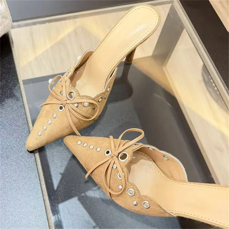 Women's Pointed Toe Suede Bow Knot Rivet Eyelet Scalloped Edge Slip on Kitten Heel Mules Elegant Casual Daily Office Footwear
Women's Pointed Toe Suede Bow Knot Rivet Eyelet Scalloped Edge Slip on Kitten Heel Mules Elegant Casual Daily Office Footwear