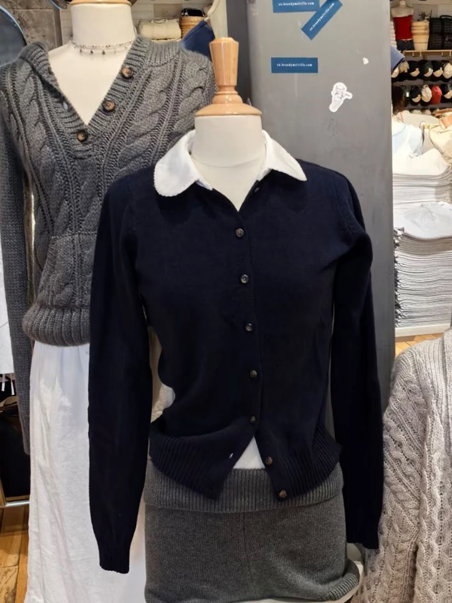 Fake Two Pieces Sweater Cardigan Woman Spring Lapel Single Breasted Long Sleeve Knitwear Tops Preppy Style Navy Cotton Sweaters
Fake Two Pieces Sweater Cardigan Woman Spring Lapel Single Breasted Long Sleeve Knitwear Tops Preppy Style Navy Cotton Sweaters