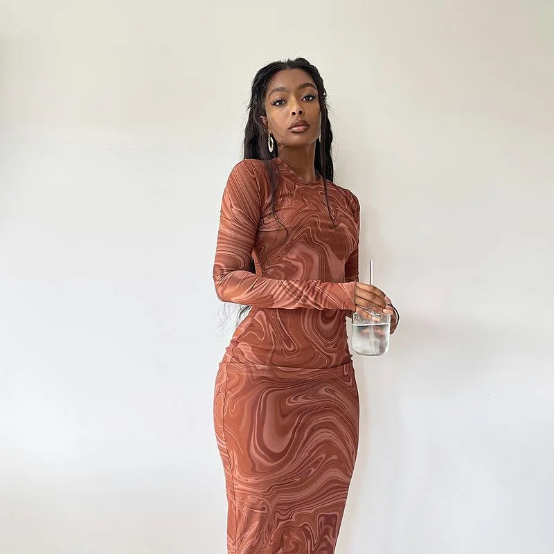 American Style Tight Fitting Mid Length Dress for Women's Spring New Round Neck Long Sleeved Printed Retro Hip Wrap Dresses
American Style Tight Fitting Mid Length Dress for Women's Spring New Round Neck Long Sleeved Printed Retro Hip Wrap Dresses