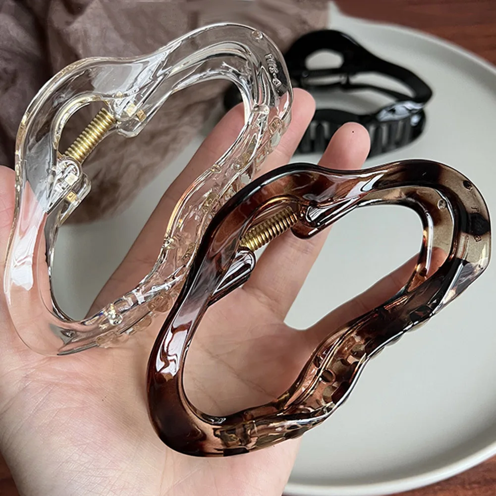 Fashion Street Hair Clip Hair Clip Female Girls Hair Hair Accessories Hair Claws Hairpin Hollow Out Acrylic Hair
Fashion Street Hair Clip Hair Clip Female Girls Hair Hair Accessories Hair Claws Hairpin Hollow Out Acrylic Hair