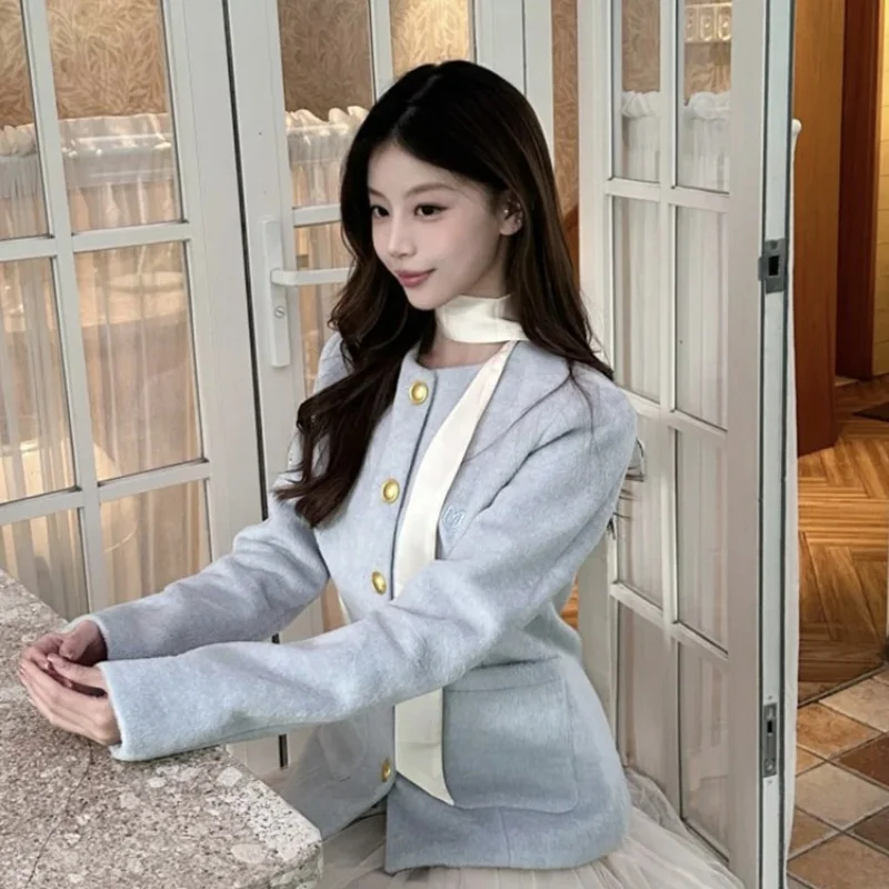 French Style Scarves Simple Versatile Autumn Winter Ribbons Ribbons Fashionable Headbands Scarves Neck Accessories Women's
French Style Scarves Simple Versatile Autumn Winter Ribbons Ribbons Fashionable Headbands Scarves Neck Accessories Women's