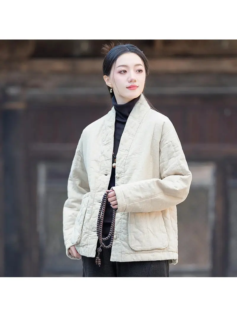 Winter Women's ort Cotton Jaet oulder-aped Quilted Vertical id Design Button Closure Warm Cotton Coat
Winter Women's ort Cotton Jaet oulder-aped Quilted Vertical id Design Button Closure Warm Cotton Coat