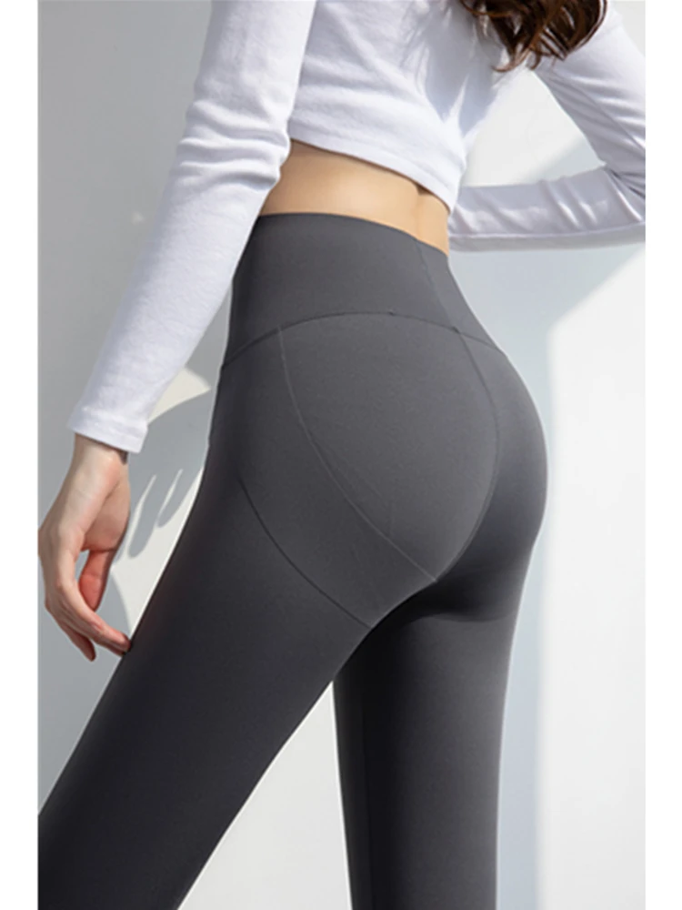 Женские брюки из коровьей кожи, брюки для йоги на подкладке, подтягивающие ягодицы, утягивающие зимние базовые брюки, верхняя одежда
Женские брюки из коровьей кожи, брюки для йоги на подкладке, подтягивающие ягодицы, утягивающие зимние базовые брюки, верхняя одежда