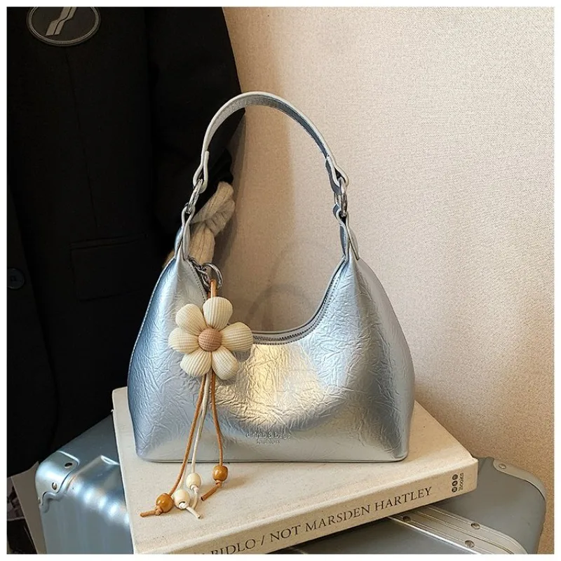 Classic Designer Diaper Bag Elegant Crossbody Handbag Trendy Letter Logo Casual Leisure Style Perfect For Party Or Commute
Classic Designer Diaper Bag Elegant Crossbody Handbag Trendy Letter Logo Casual Leisure Style Perfect For Party Or Commute