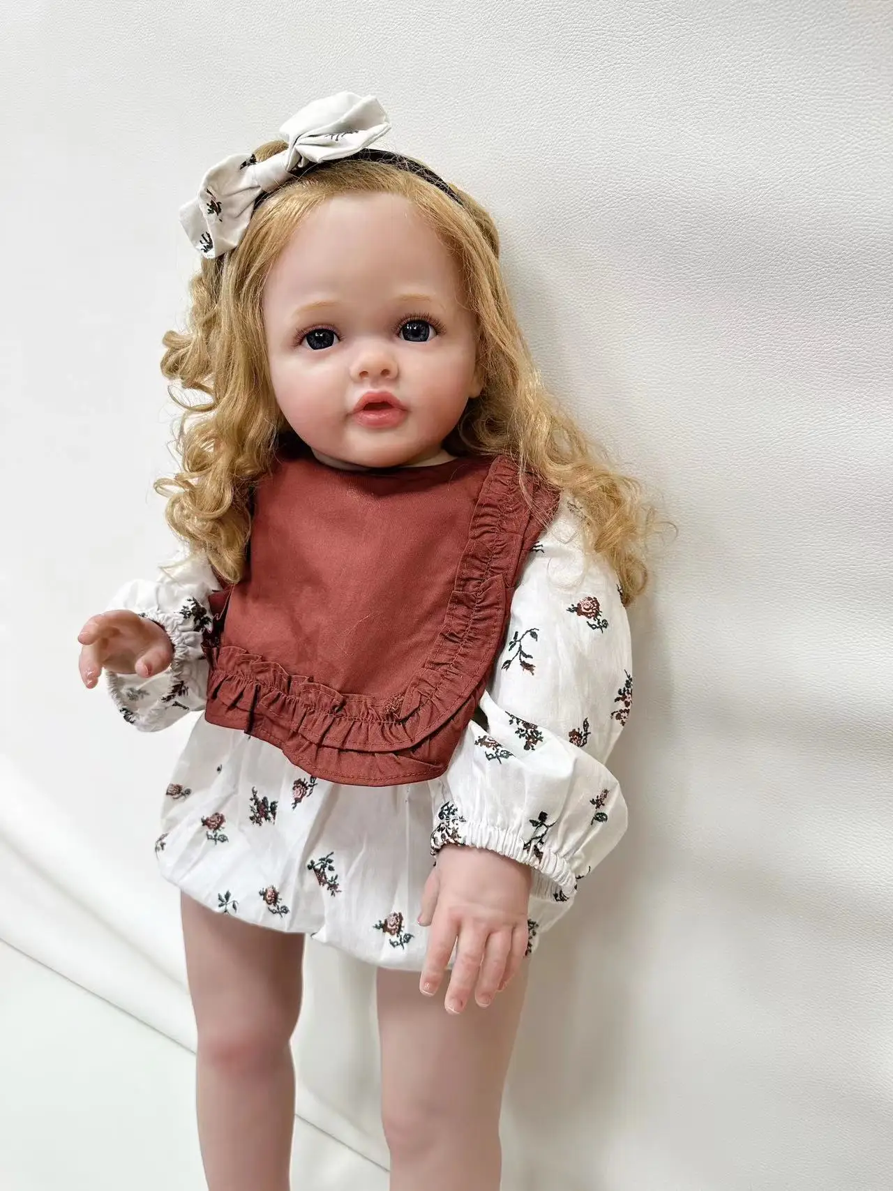 Cokela New 70cm/28inch Finished Reborn Baby Dolls Realistic Lifelike Adorable Newborn Body Best Christmas Gift for Kids
Cokela New 70cm/28inch Finished Reborn Baby Dolls Realistic Lifelike Adorable Newborn Body Best Christmas Gift for Kids
