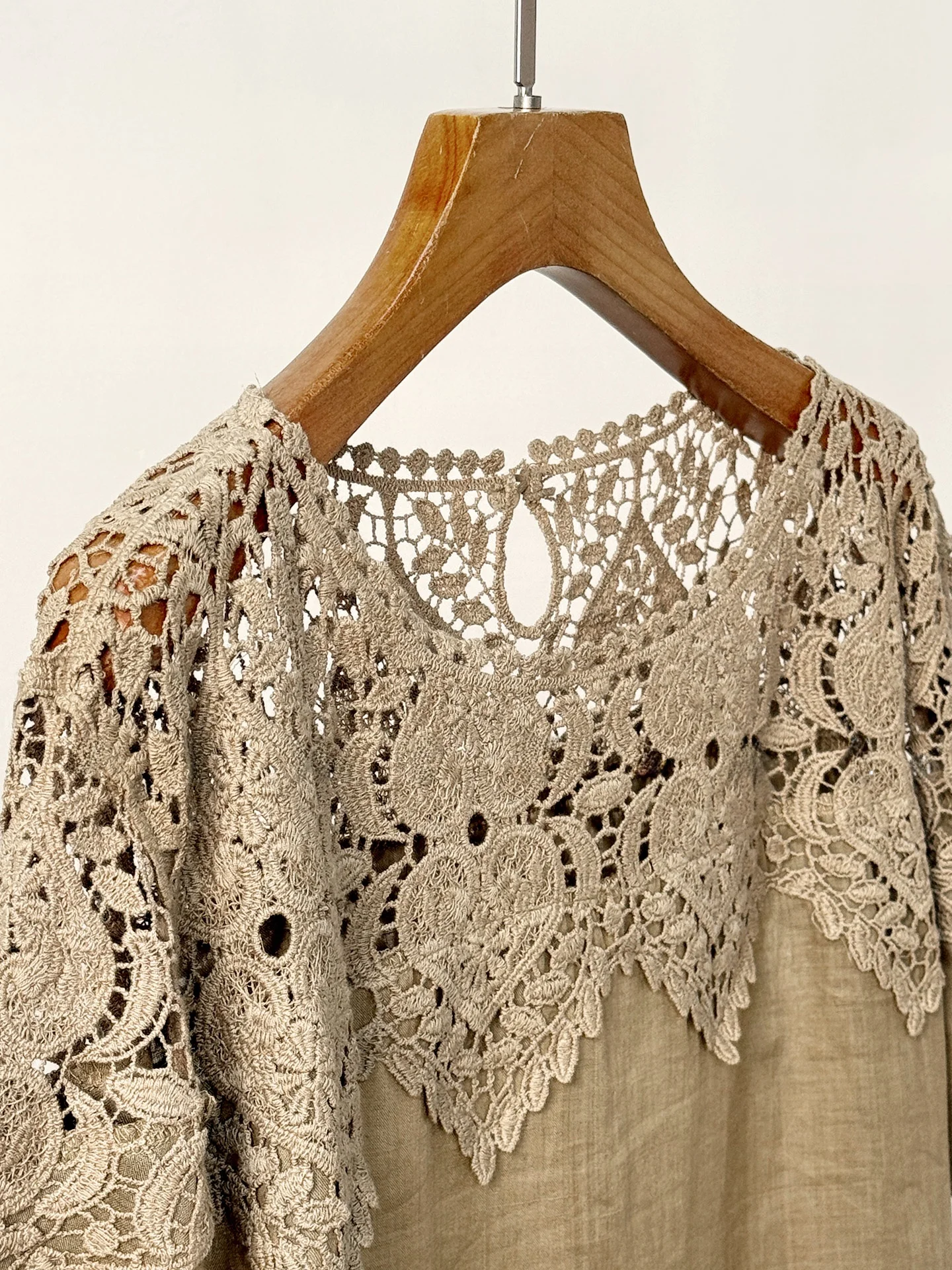 Putherine Summer Yellow Print Casual Versatile T-irt Cool Feeling Loose Fit ort Sve round Ne Top for Women
Putherine Summer Yellow Print Casual Versatile T-irt Cool Feeling Loose Fit ort Sve round Ne Top for Women