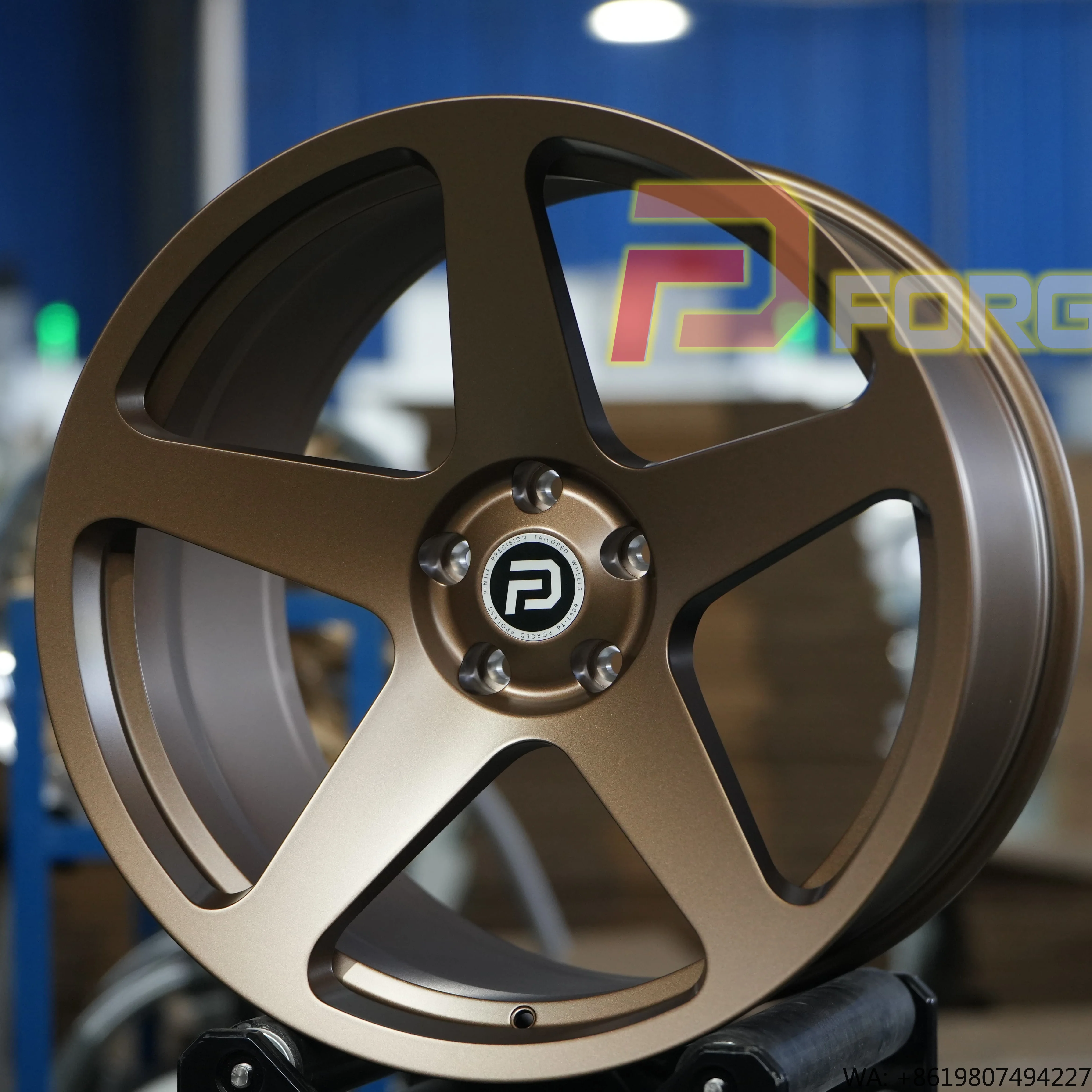Factory Direct Gloss Black 5x112 Monoblock Racing Car Forged Wheel New Condition 20mm ET Aluminium Alloy for C8
Factory Direct Gloss Black 5x112 Monoblock Racing Car Forged Wheel New Condition 20mm ET Aluminium Alloy for C8