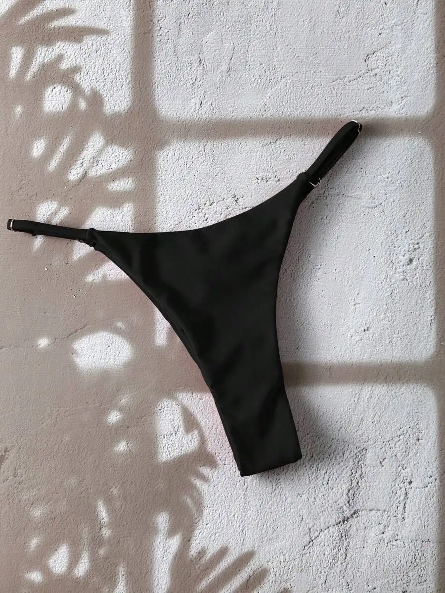 Women Minimalist Solid Color Thong Bikini Bottom Summer Swimwear
Women Minimalist Solid Color Thong Bikini Bottom Summer Swimwear