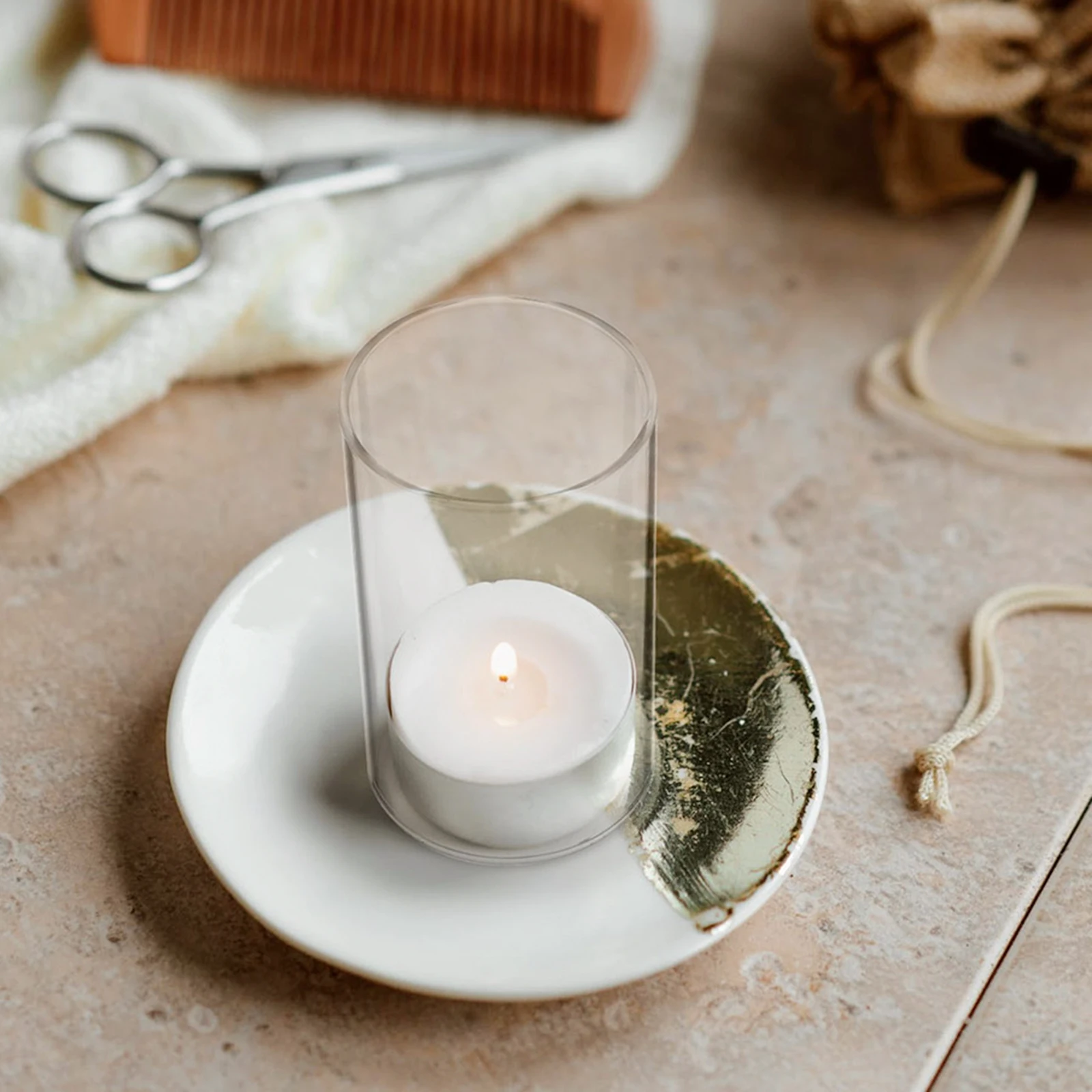 4Pcs Exquisite Glass Cup Cover Transparent Flame Gentle Warm DIY Decor Cover Glass Shade Ornament
4Pcs Exquisite Glass Cup Cover Transparent Flame Gentle Warm DIY Decor Cover Glass Shade Ornament