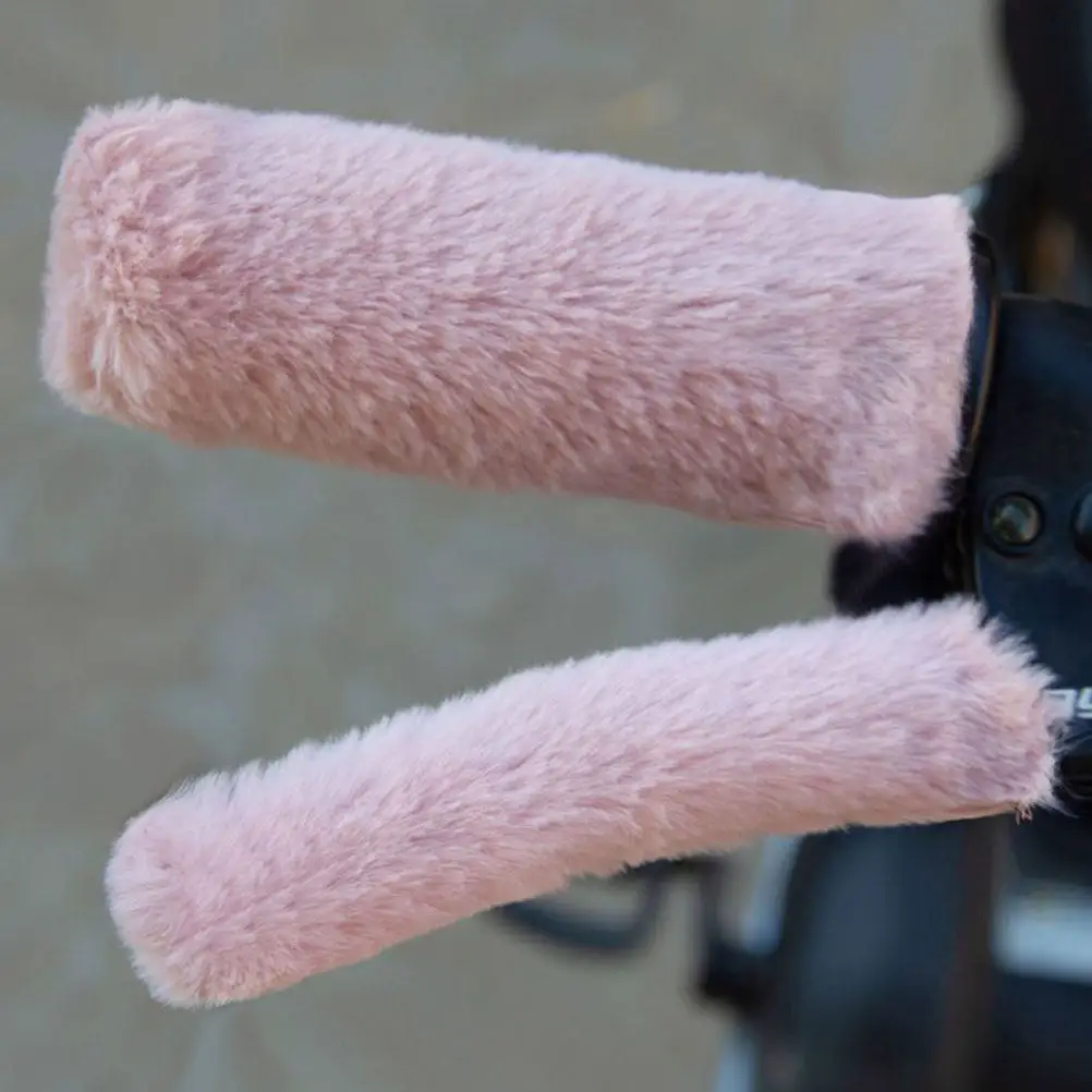 1Set Bike Handle Covers Winter Warm Keeping Protective Handlebar Grip Covers Brake Grip Protectors for Cycling
1Set Bike Handle Covers Winter Warm Keeping Protective Handlebar Grip Covers Brake Grip Protectors for Cycling