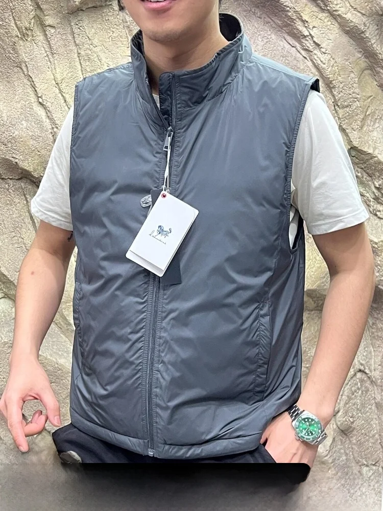 Heavyweight Men's down Vest Pure Color Stand Collar Du down Filling Autumn Winter Warmth Busin Casual Sle Zipper Closure
Heavyweight Men's down Vest Pure Color Stand Collar Du down Filling Autumn Winter Warmth Busin Casual Sle Zipper Closure