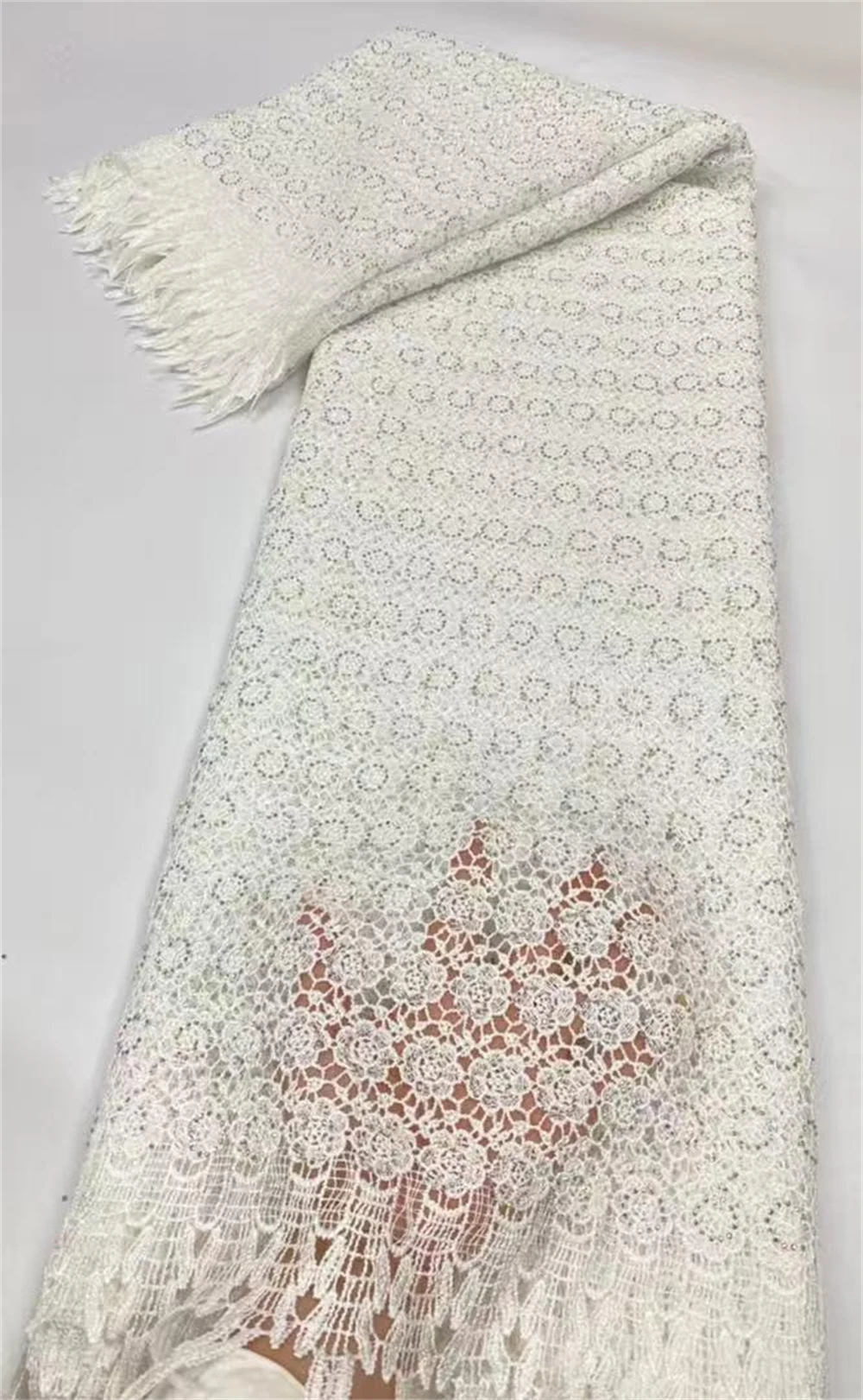 2025 African Nigerian High-Quality Sequins Embroidery Tulle Lace Fabric 5 Yards Sewing Beads Stone for Prom Dresses JL459
2025 African Nigerian High-Quality Sequins Embroidery Tulle Lace Fabric 5 Yards Sewing Beads Stone for Prom Dresses JL459