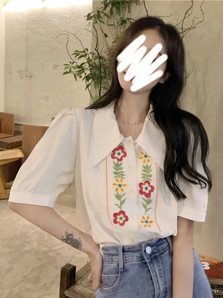 Jmprs Chic Floral Embroidery Shirt Women Sweet Short Sleeve Loose Blouse Korean Cute Summer Casual All Match Female Elegant Tops
Jmprs Chic Floral Embroidery Shirt Women Sweet Short Sleeve Loose Blouse Korean Cute Summer Casual All Match Female Elegant Tops