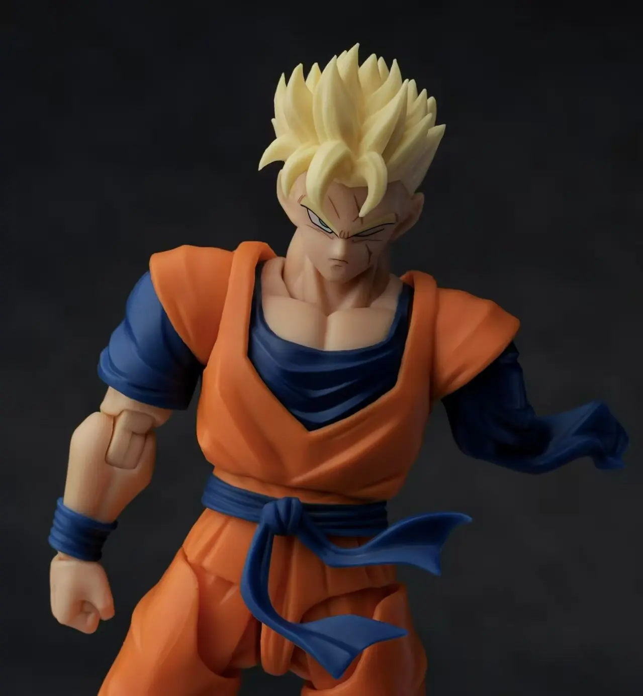 HOT HA TOYS Son Gohan One-armed Action Figure Dragon Ball Missing Arm Gohan Eagle Hero Figures HAZ001 PVC Collection Toy Gift
HOT HA TOYS Son Gohan One-armed Action Figure Dragon Ball Missing Arm Gohan Eagle Hero Figures HAZ001 PVC Collection Toy Gift