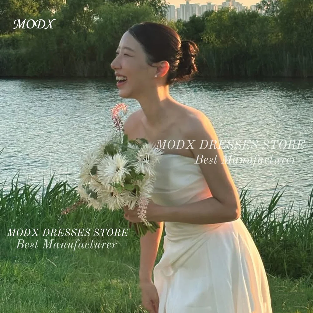 MODX Simple Strapless Korean Wedding Dress A-Line Bridal Gown for Photo shoots Vestidos Novias Boda Women Customized
MODX Simple Strapless Korean Wedding Dress A-Line Bridal Gown for Photo shoots Vestidos Novias Boda Women Customized