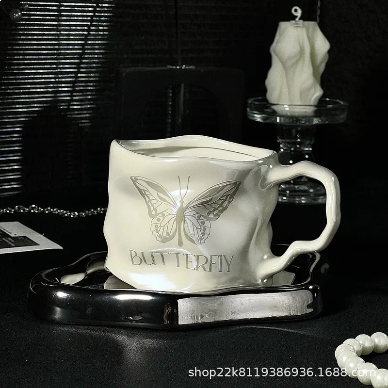 Pleated Design Unique Premium Irregular Ceramic Mug High Appearance Titanium Coated Dark Silver Matte Finish Drinkware Gift
Pleated Design Unique Premium Irregular Ceramic Mug High Appearance Titanium Coated Dark Silver Matte Finish Drinkware Gift