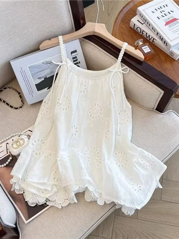 plus Size Hollow out Strap Vest Women's Summer Outdoor Wear Sleeveless Inner Match Small Top Cotton Casual Loose Fit Breathable
plus Size Hollow out Strap Vest Women's Summer Outdoor Wear Sleeveless Inner Match Small Top Cotton Casual Loose Fit Breathable