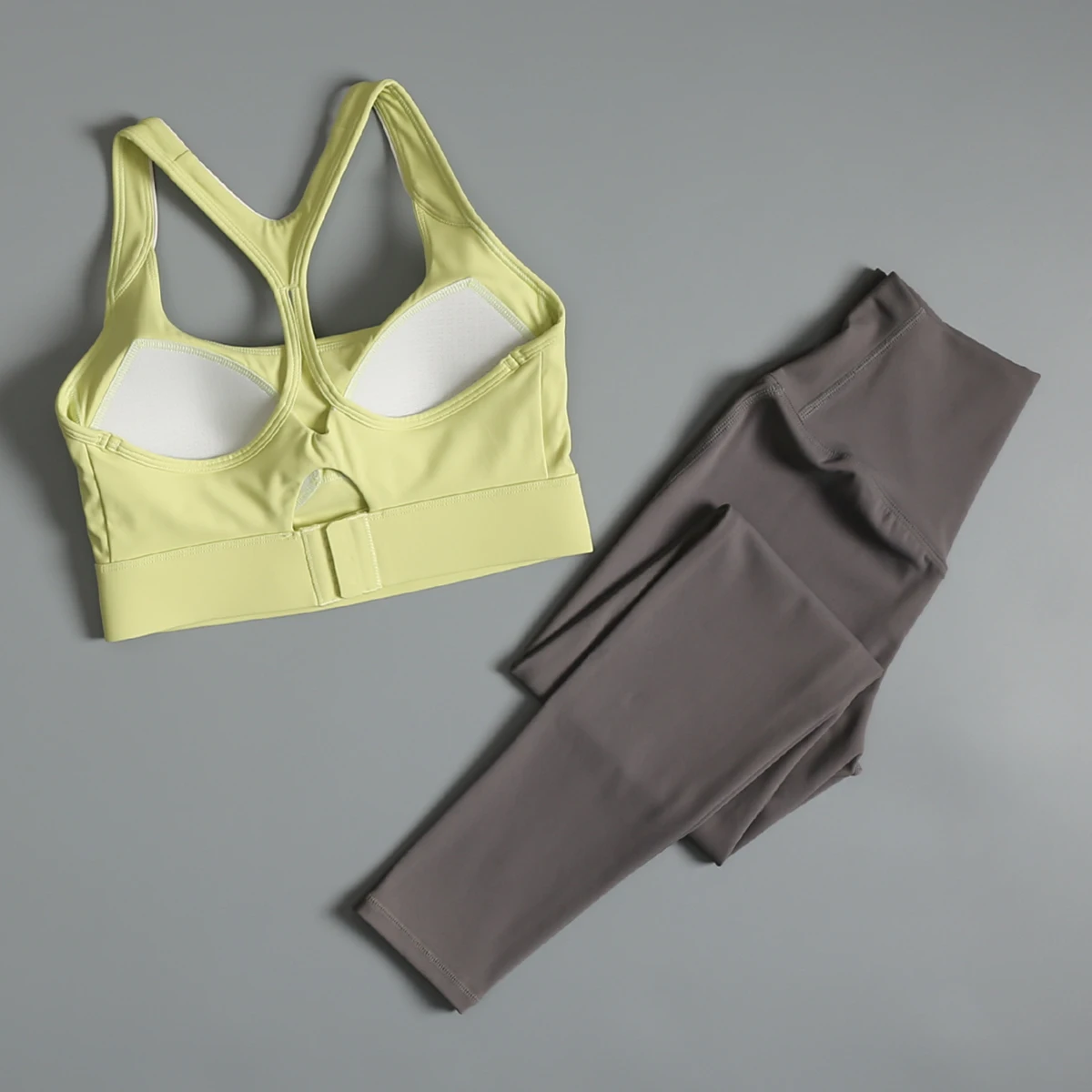 Running suit for women in summer beautiful back shock-proof gathering yoga integrated bra fashionable and beautiful fitness
Running suit for women in summer beautiful back shock-proof gathering yoga integrated bra fashionable and beautiful fitness