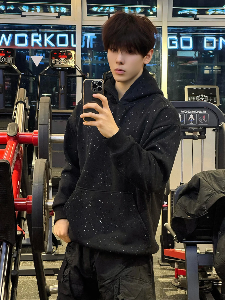 Black Fleece Lined Thickened Hoodie Men's Winter Inner Wear Cleanfit Premium Feel Casual Loose Fit Long Sleeve T-Shirt
Black Fleece Lined Thickened Hoodie Men's Winter Inner Wear Cleanfit Premium Feel Casual Loose Fit Long Sleeve T-Shirt