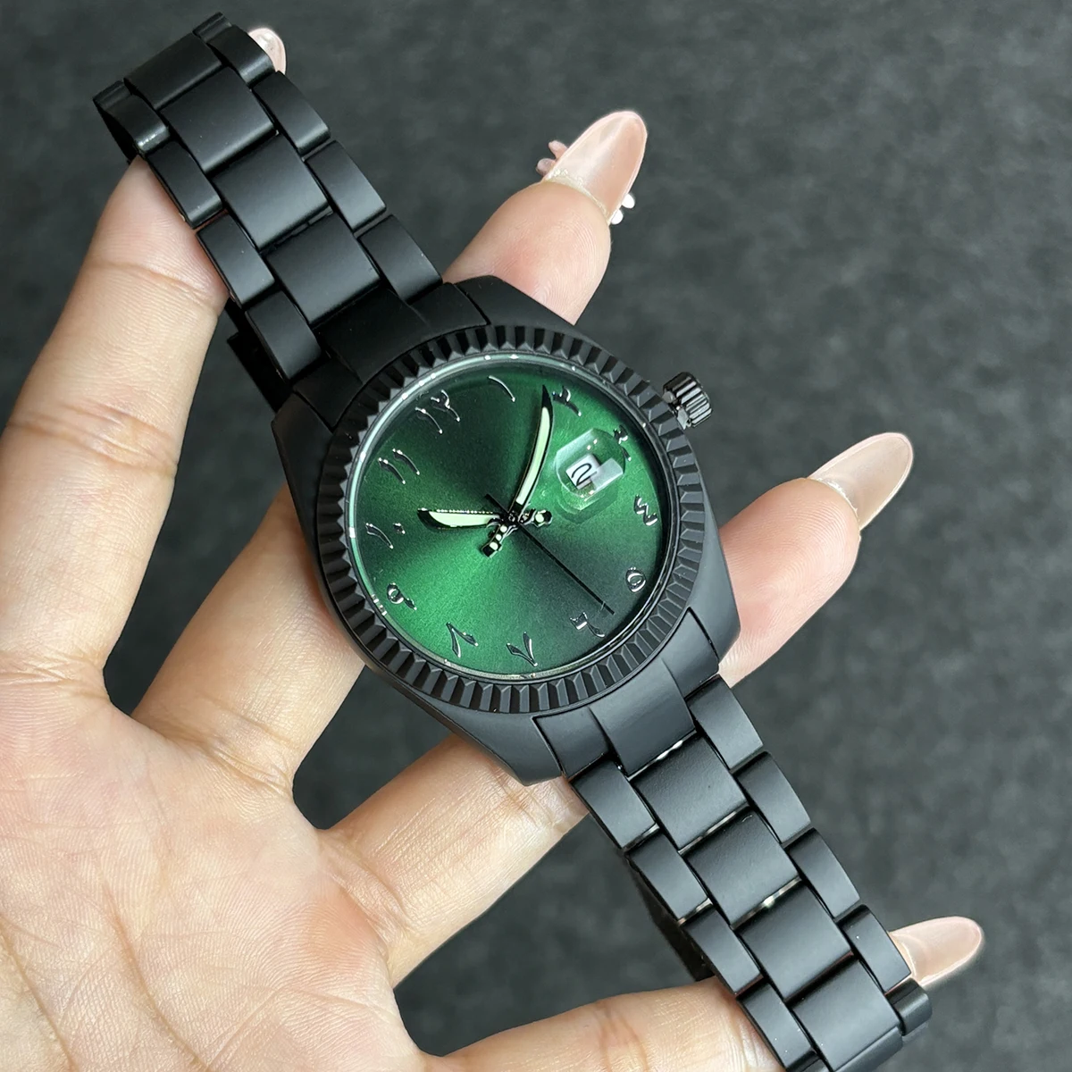 Men's Quartz Watch Date Luminous Waterproof Quartz Watch New Brand Fashion Luxury Men's Casual Sports Watch
Men's Quartz Watch Date Luminous Waterproof Quartz Watch New Brand Fashion Luxury Men's Casual Sports Watch