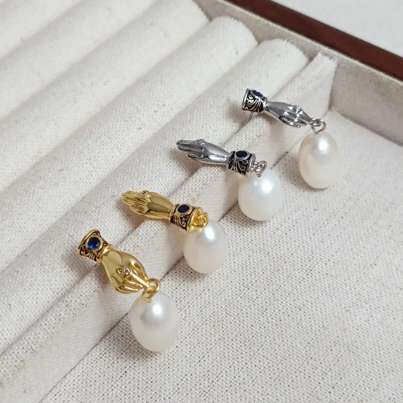Retro Personalized Natural Freshwater Bead Stud Earrings Real Gold Electroplating Color Retention Advanced Palm Earrings Light L
Retro Personalized Natural Freshwater Bead Stud Earrings Real Gold Electroplating Color Retention Advanced Palm Earrings Light L