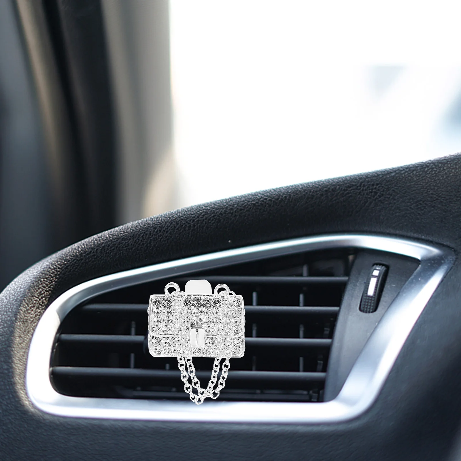 2Pcs High Perfume Clip Car Vent Rhinestone Decor Aromatherapy Diffuser Rhinestone Car Charms Accessories Supply
2Pcs High Perfume Clip Car Vent Rhinestone Decor Aromatherapy Diffuser Rhinestone Car Charms Accessories Supply
