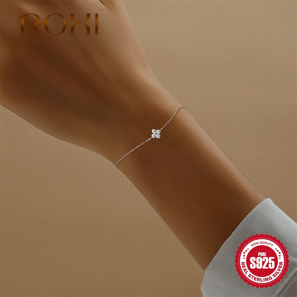 ROXI Classic Moissanite Four-Clover Pendant Bracelet for Women 925 Sterling Silver Exquisite Luxury Valentine's Day Gifts
ROXI Classic Moissanite Four-Clover Pendant Bracelet for Women 925 Sterling Silver Exquisite Luxury Valentine's Day Gifts