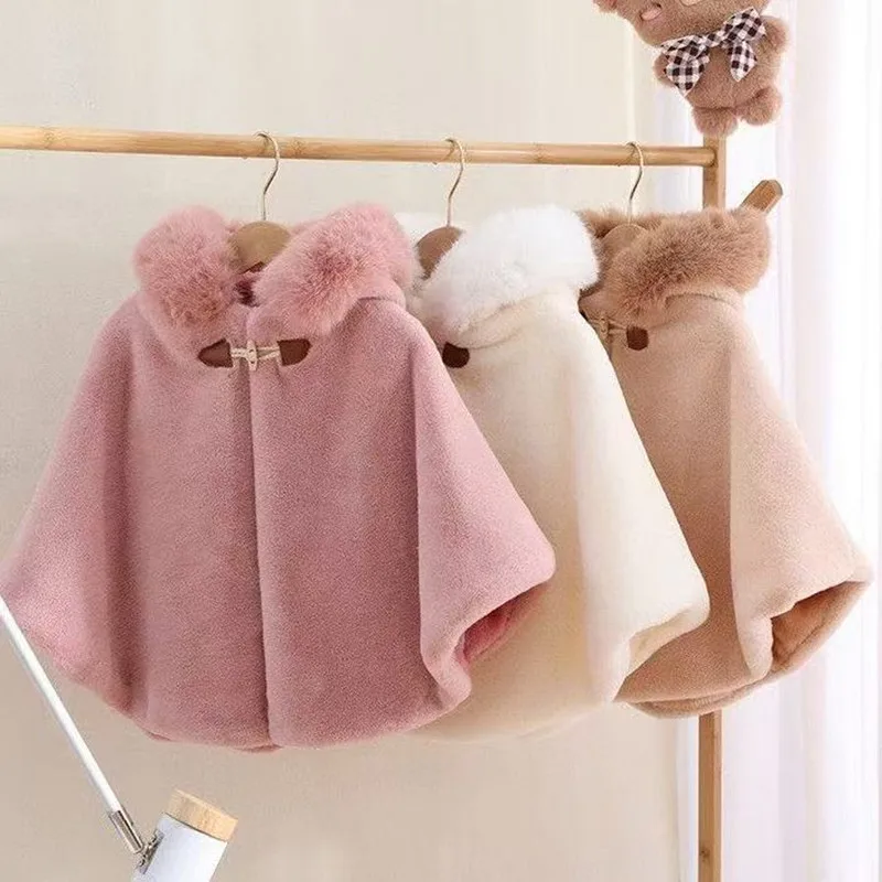 Baby Girl Cloak Faux Fur Winter Infant Toddler Child Princess Hooded Cape Fur Collar Baby Outwear Top Warm Clothes 1-6 Years
Baby Girl Cloak Faux Fur Winter Infant Toddler Child Princess Hooded Cape Fur Collar Baby Outwear Top Warm Clothes 1-6 Years