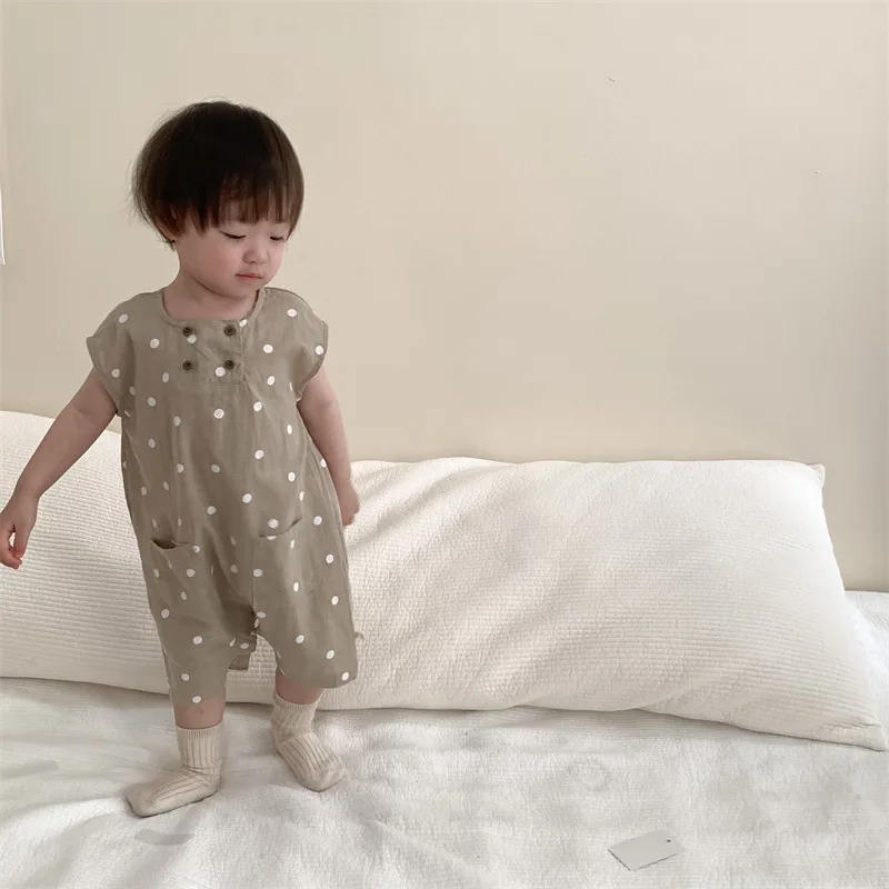 2024 Summer New Baby Short Sleeve Romper Boy Girl Newborn Dot Print Jumpsuit Cotton Thin Infant Toddler Breathable Clothes 0-24M
2024 Summer New Baby Short Sleeve Romper Boy Girl Newborn Dot Print Jumpsuit Cotton Thin Infant Toddler Breathable Clothes 0-24M