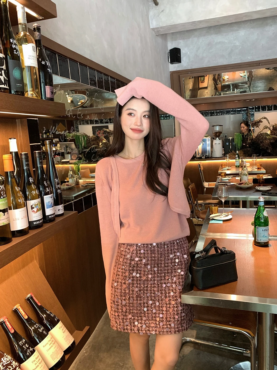Syeee Anne Dance Short Skirt Women's High Waist A-Line Versatile Chic Glitter Half Skirt Fall 2024 Other Material Ladies Skirt
Syeee Anne Dance Short Skirt Women's High Waist A-Line Versatile Chic Glitter Half Skirt Fall 2024 Other Material Ladies Skirt