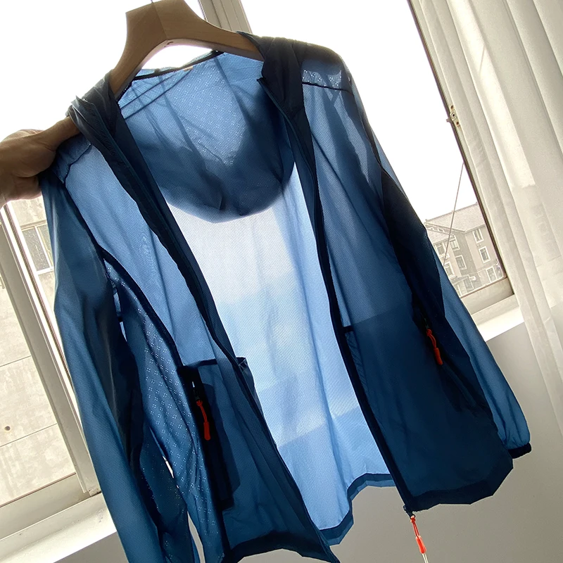 Ультратонкая дышащая удобная мужская повседневная верхняя одежда с капюшоном для активного отдыха, солнцезащитная, летняя, для отдыха, модная, на молнии...
Ультратонкая дышащая удобная мужская повседневная верхняя одежда с капюшоном для активного отдыха, солнцезащитная, летняя, для отдыха, модная, на молнии...