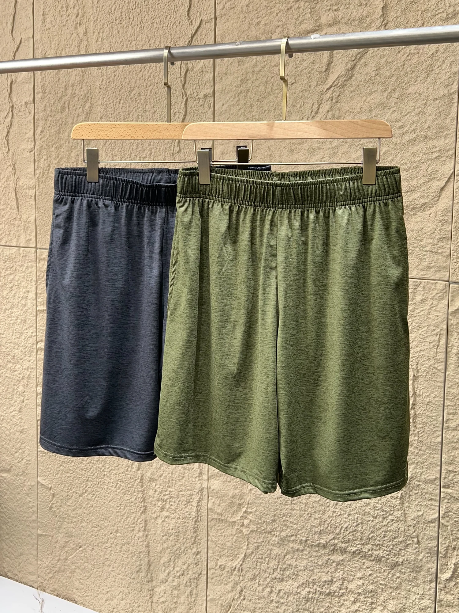 Men's Lightweight Quick-Dry Casual Sports Outdoor Short Pants High Elasticity Moisture Wicking Comfortable mid Waist Trousers
Men's Lightweight Quick-Dry Casual Sports Outdoor Short Pants High Elasticity Moisture Wicking Comfortable mid Waist Trousers