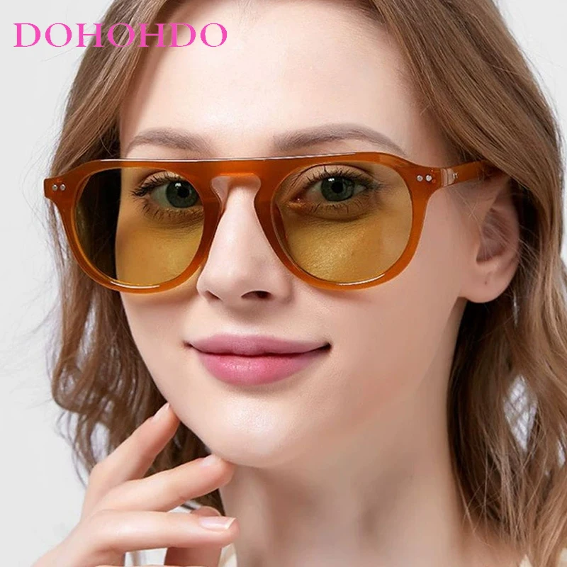 Fashion Brand Design Rivet Oval Frame Sunglasses Women Men Outdoor Sports Summer Traveling Sun Glasses UV400 Gafas De Sol Mujer
Fashion Brand Design Rivet Oval Frame Sunglasses Women Men Outdoor Sports Summer Traveling Sun Glasses UV400 Gafas De Sol Mujer