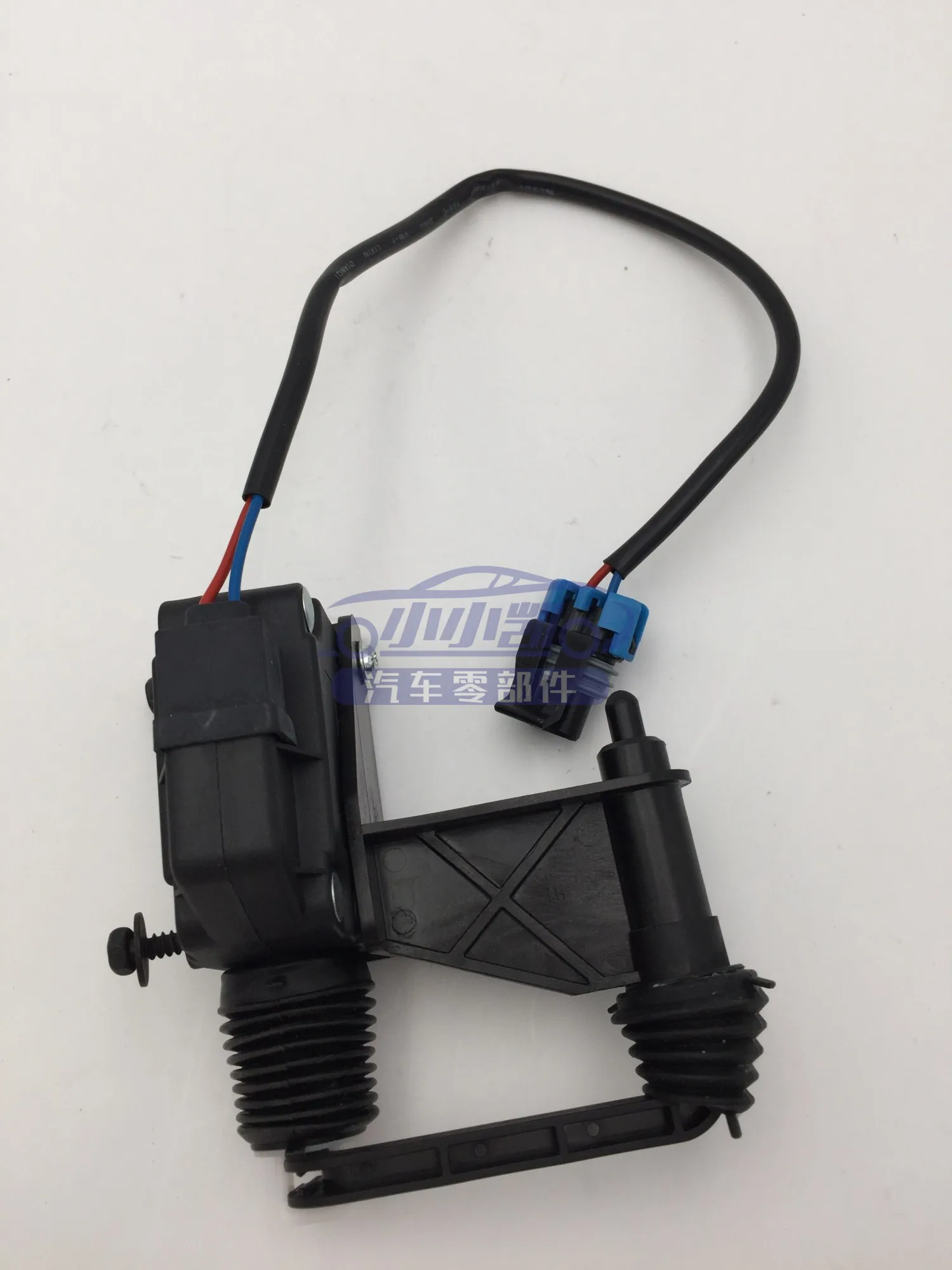 For Cadillac 2007-2013 SLS Fuel Tank Lid Opener Motor Fuel Tank Lock Cover Motor Actuator
For Cadillac 2007-2013 SLS Fuel Tank Lid Opener Motor Fuel Tank Lock Cover Motor Actuator