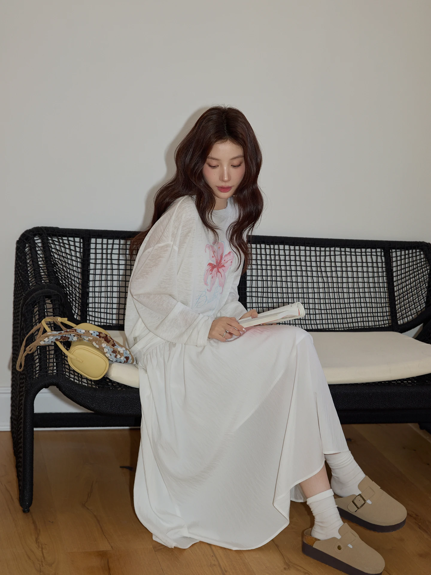 Женская повседневная юбка миди с высокой талией, свободного кроя, цвета хаки, весенняя, в корейском стиле, для работы, А-силуэт, длинная юбка от Cha Cha Home
Женская повседневная юбка миди с высокой талией, свободного кроя, цвета хаки, весенняя, в корейском стиле, для работы, А-силуэт, длинная юбка от Cha Cha Home