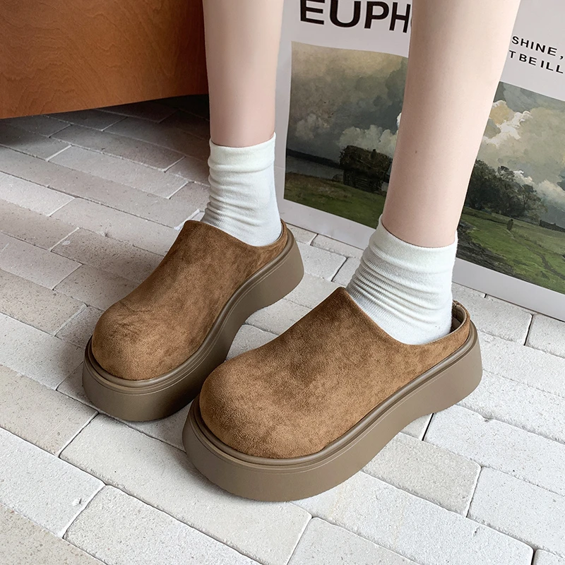 Thick Bottom Baodou Wearing Waterproof Platform Fashion All Comfortable Non-slip Breathable Wear-resistant Women's Slippers
Thick Bottom Baodou Wearing Waterproof Platform Fashion All Comfortable Non-slip Breathable Wear-resistant Women's Slippers
