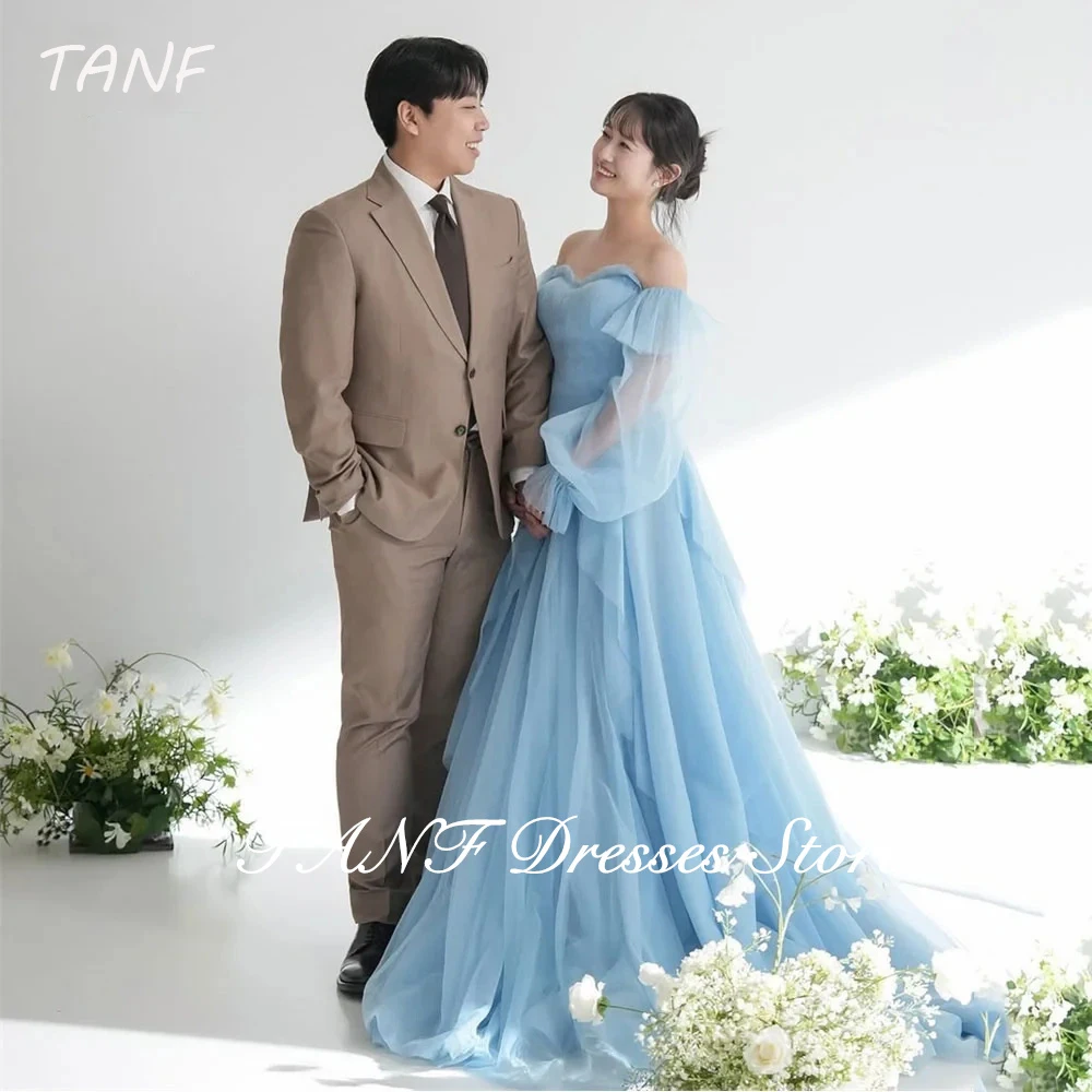 TAFN Sky Blue Korea Wedding Dresses Off Shoulder Long Puff Sleeves Bridal Gown Photos Shoot Garden Evening Dresses Customized
TAFN Sky Blue Korea Wedding Dresses Off Shoulder Long Puff Sleeves Bridal Gown Photos Shoot Garden Evening Dresses Customized