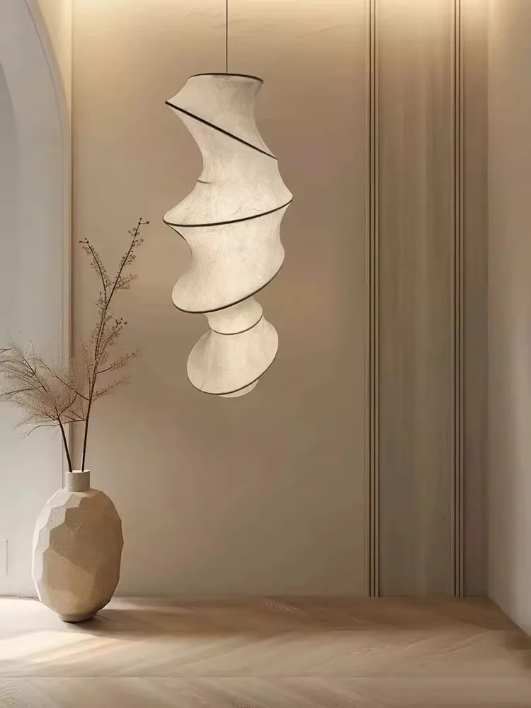 Japanese Wabi Sabi Style Silk Pendant Lamp Designer Bedroom Lamp Creative Homestay Zen Living Room Tea Room Bar Lighting
Japanese Wabi Sabi Style Silk Pendant Lamp Designer Bedroom Lamp Creative Homestay Zen Living Room Tea Room Bar Lighting