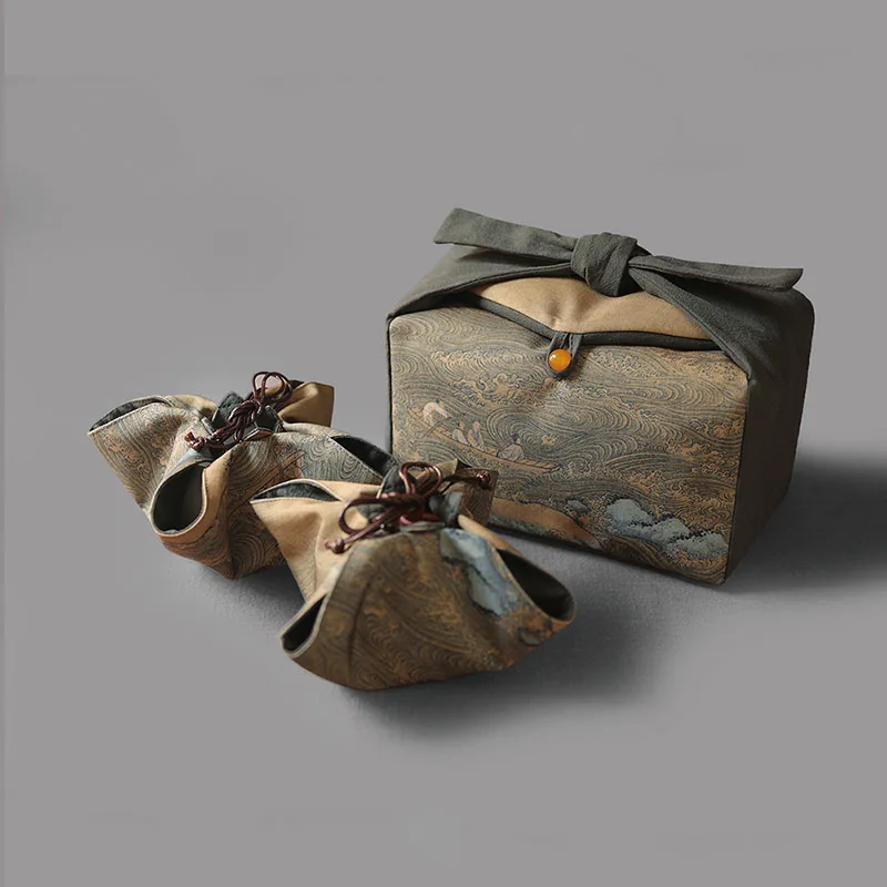 Tea Cup Bags with Drawstring Foldable Cloth Bag Chinese Style Printed, Scenic Travel Bag Teapot Tea Set Storage Organizer
Tea Cup Bags with Drawstring Foldable Cloth Bag Chinese Style Printed, Scenic Travel Bag Teapot Tea Set Storage Organizer