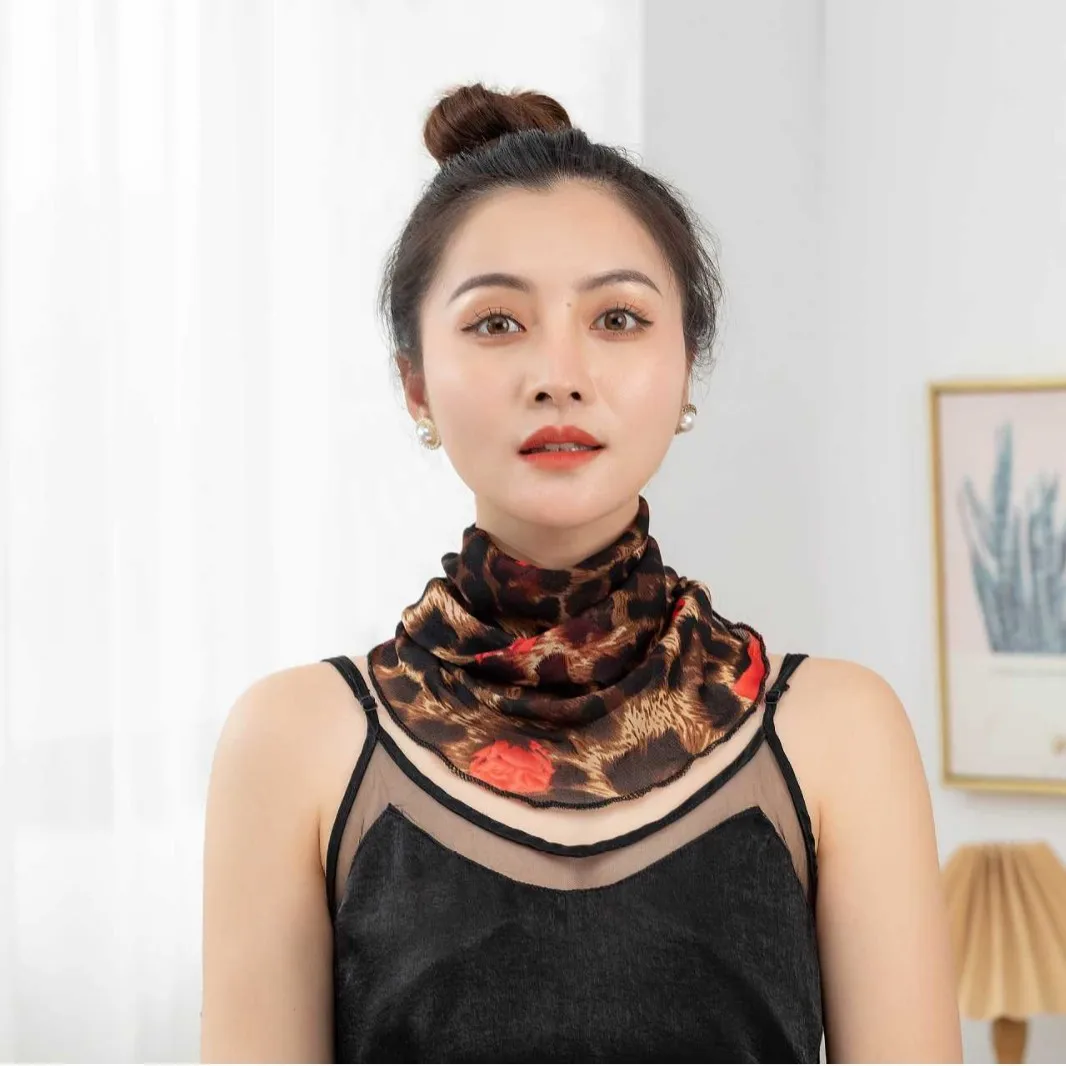 Летний солнцезащитный тонкий шелковый платок-маска для женщин, модный защитный накладной воротник на шею
Летний солнцезащитный тонкий шелковый платок-маска для женщин, модный защитный накладной воротник на шею