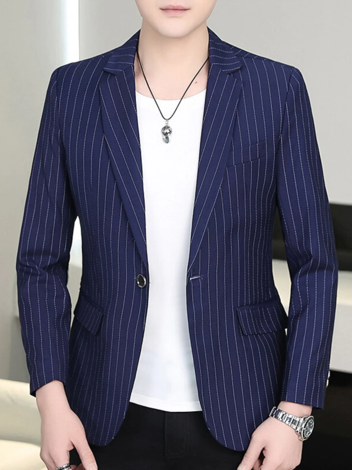 Spring Autumn Slim Fit Men's Faionable Casual Stripe Jaet Lightweight Outerwear Youthful Ele Sli Polyester Fiber
Spring Autumn Slim Fit Men's Faionable Casual Stripe Jaet Lightweight Outerwear Youthful Ele Sli Polyester Fiber