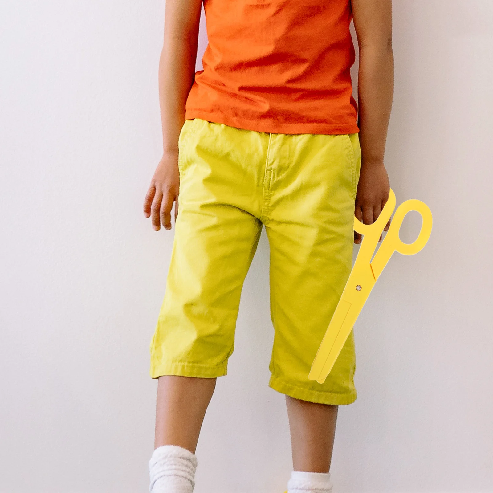 Scissor For Kids Large Size Fake Scissor Prop For Stage Performance Party Supply Costume Play Accessory Decorative Dress Up
Scissor For Kids Large Size Fake Scissor Prop For Stage Performance Party Supply Costume Play Accessory Decorative Dress Up