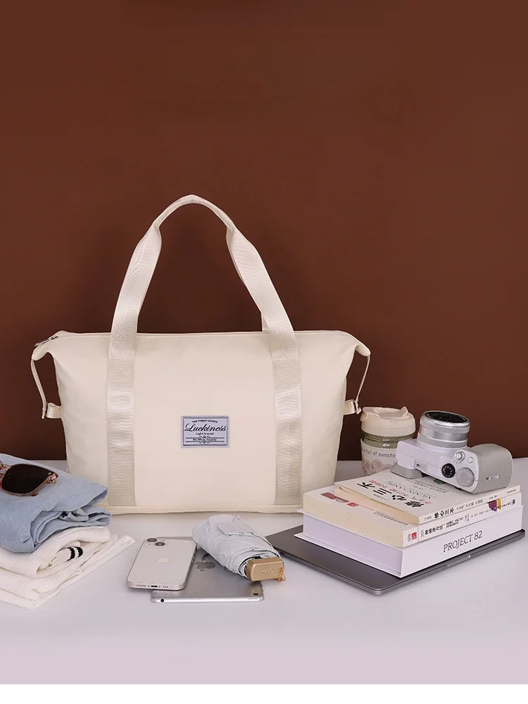 Large Capaci Travel Storage Bag Women's Fitn Bag Waterproof Outdoor Carry-On Bag Wet And Dry Separation Portable Bag
Large Capaci Travel Storage Bag Women's Fitn Bag Waterproof Outdoor Carry-On Bag Wet And Dry Separation Portable Bag